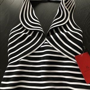 New w/ Tags JS Collections Sz 6 Halter top SEXY